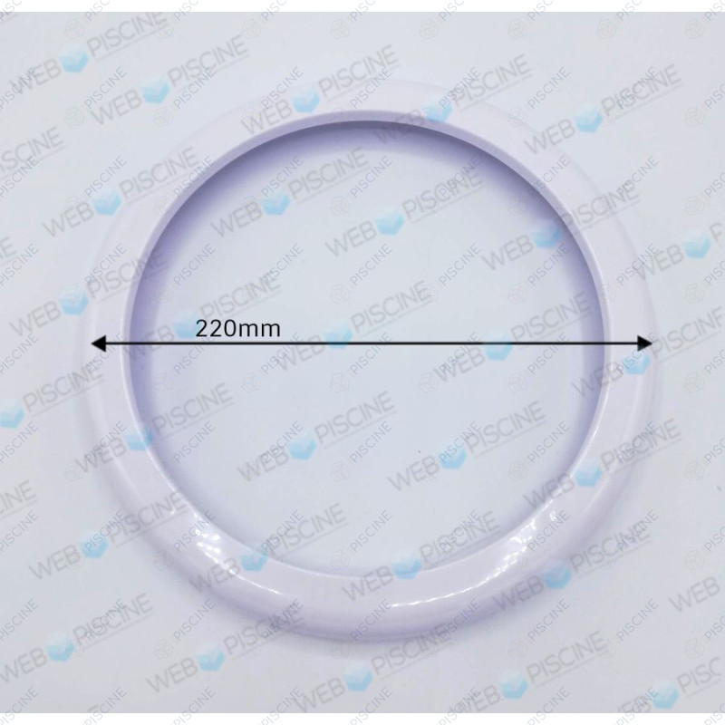 Enjoliveur pour spot sur traversée en 220 mm
